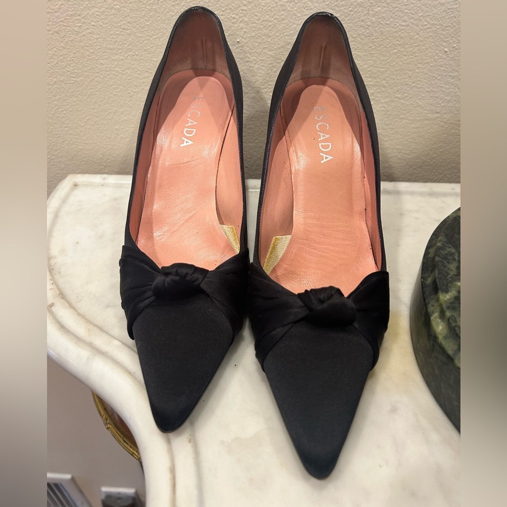 Eacada Heels